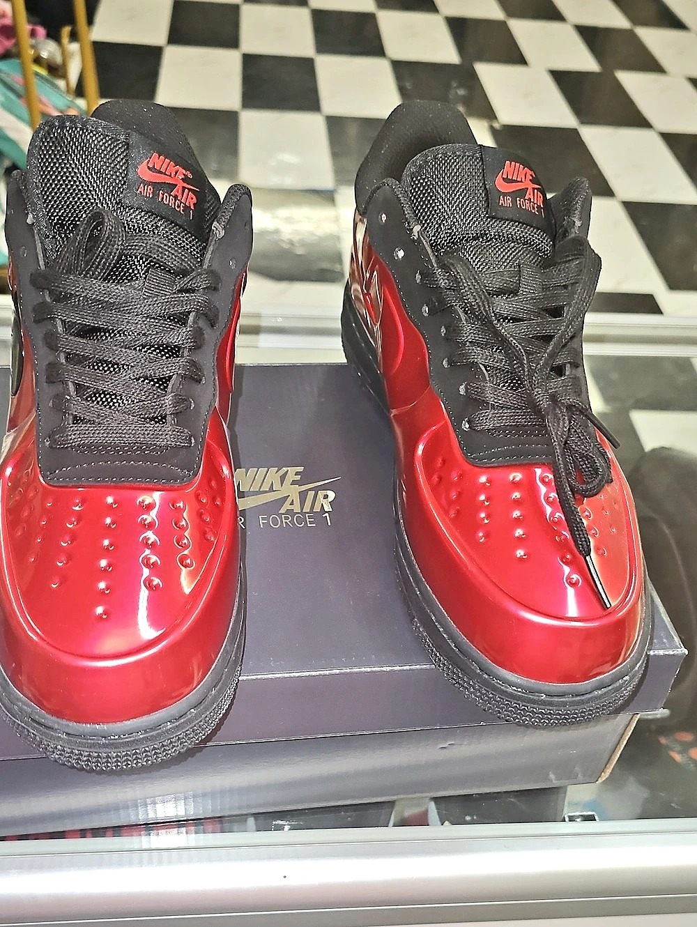 Nike Air Force 1 Red & Black US 7Y Like New